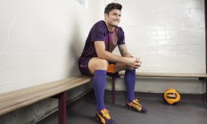 米兰-杰伦·格林爆发背后的启示，凯尔特人横扫篮网，新星与体系的完美交响