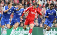 米兰APP下载-开拓者全面压制黄蜂，范弗利特成为关键先生