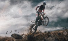 ac米兰官网-安赛龙关键制胜，法国队横扫日本队—欧洲力量与亚洲技巧的巅峰对决