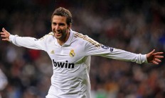 米兰百家乐-新星点燃赛场，威廉姆斯完胜索伯的背后，一场技术与勇气的双重胜利