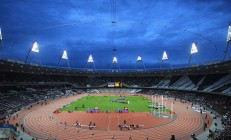 米兰真人-绝境铸英雄，字母哥封神一役，热火压哨逆袭绿衫军