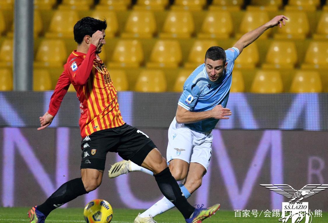 不来梅狼队客场逆风翻盘，全力打造连胜气象