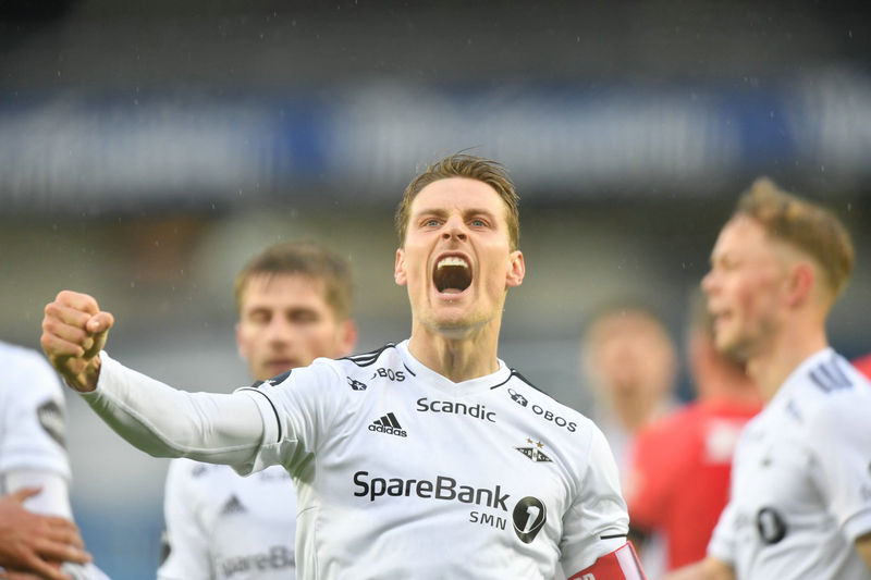 关于丹麦国家队备战挪威国家队一战的信息