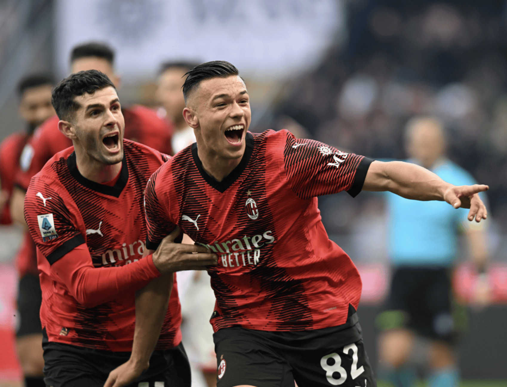 关于利物浦客场逆转AC米兰，成功晋级八强的信息