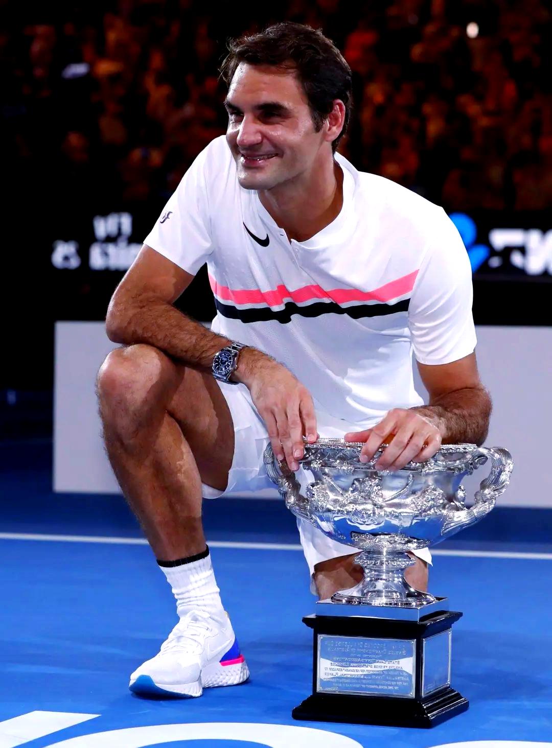 意大利网球队爆冷英国网球队，费德勒高光表现的简单介绍