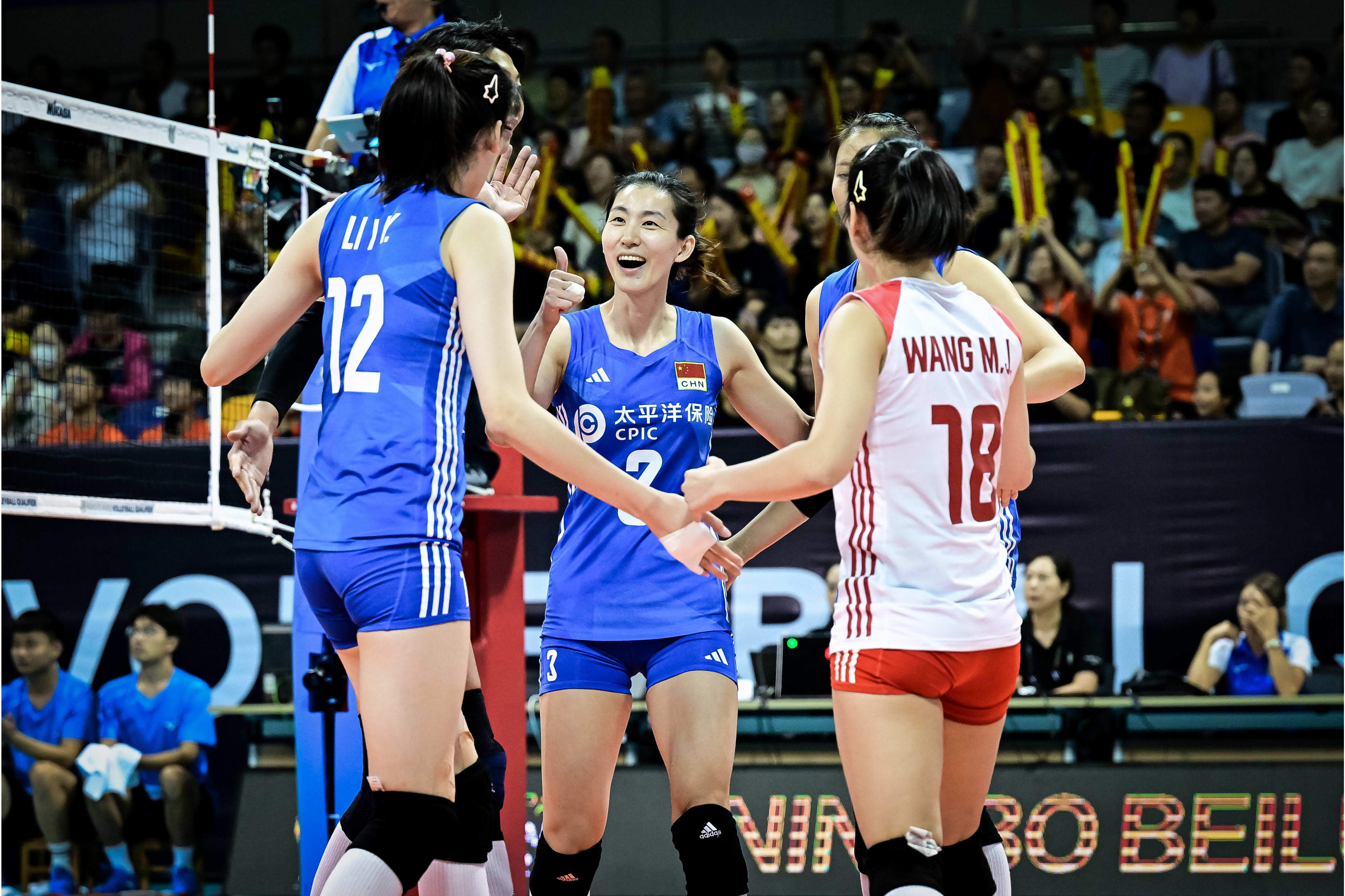 中国队横扫法国队，黄鸭组合高光表现的简单介绍