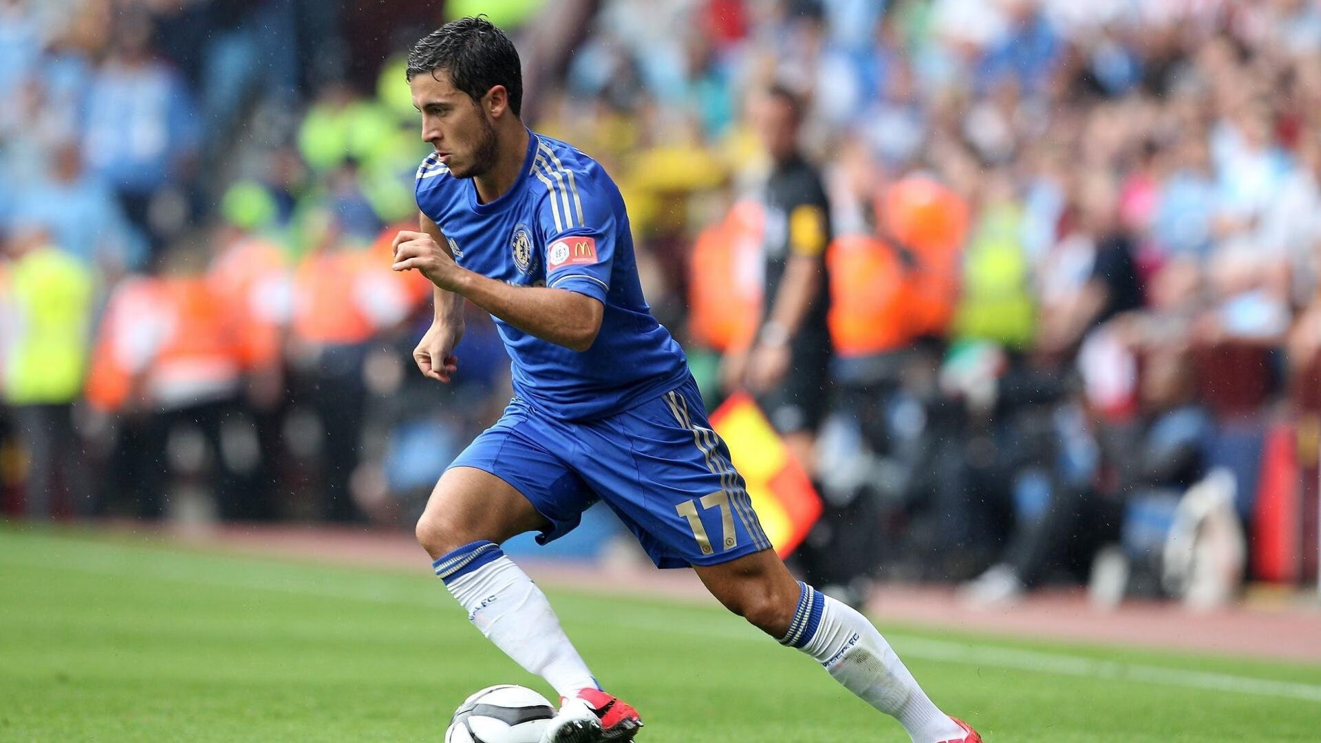 库尔图瓦逆境绽放，厄瓜多尔对阵乌拉圭之战中的唯一性救赎