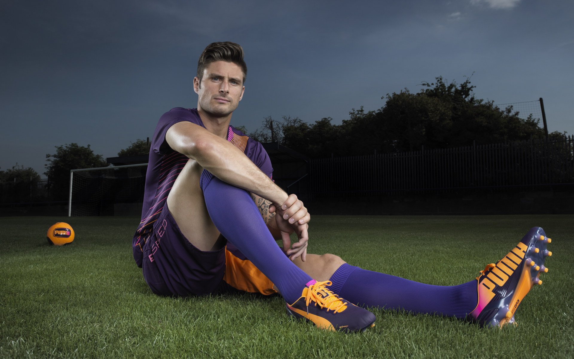 步行者铁蹄踏破京城，库里三分雨点燃五棵松